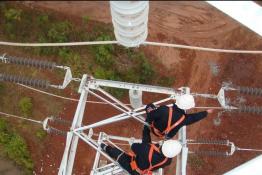 27米桿塔上的驗收“細節(jié)尖兵”