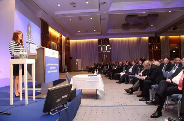 華為高級副總裁陳黎芳：開放合作，構建生態(tài)，擁抱信息社會