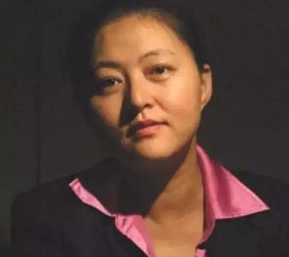 互聯(lián)網(wǎng)沒有中型企業(yè)，你要么做大，要么出局！