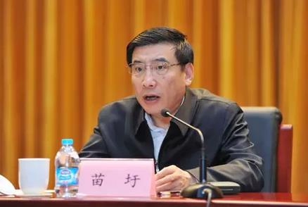 工信部落實(shí)加強(qiáng)銀企對(duì)接，要求抓緊建立重點(diǎn)企業(yè)重點(diǎn)項(xiàng)目融資需求清單