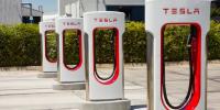 特斯拉想把一些超級(jí)充電站變成便利店
