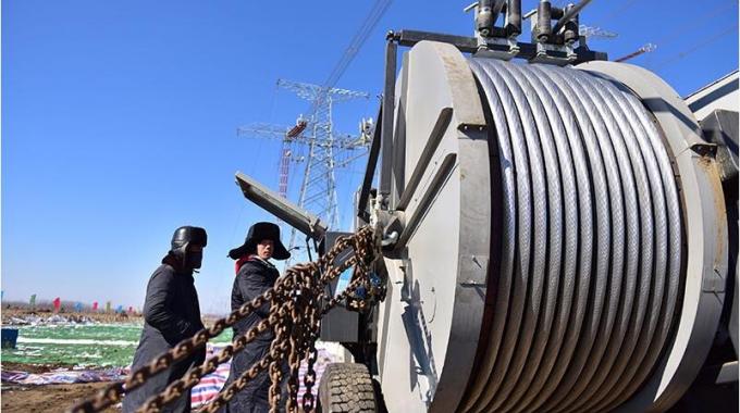 天津送變電公司：跨越架線穩(wěn)推進