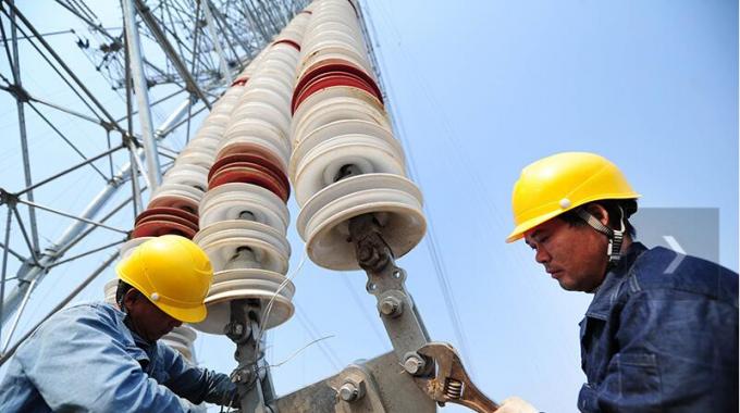 蒙西-天津南1000千伏特高壓線路18標(biāo)段全線貫通