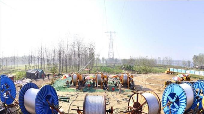 秋高氣爽電建忙