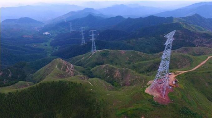 國內(nèi)最長特高壓陜西榆橫——山東濰坊特高壓工程放線工作進(jìn)展順利