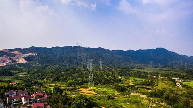 電從遠(yuǎn)方來(lái) 還原碧水藍(lán)天