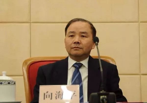 1月24日國(guó)家能源局召開新聞發(fā)布會(huì)，發(fā)布2017年度新能源并網(wǎng)運(yùn)行情況、能源監(jiān)管投訴舉報(bào)處理情況，介紹解讀清潔取暖規(guī)劃等政策