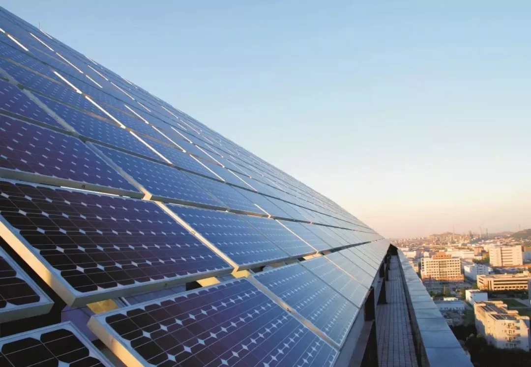 光伏未來展望 儲能與運(yùn)維成主戰(zhàn)場