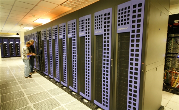 IBM宣布使用NVIDIA V100 構(gòu)建云服務器:提高HPC性能