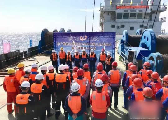中廣核陽(yáng)江南鵬島海上風(fēng)電項(xiàng)目樁基工程開工