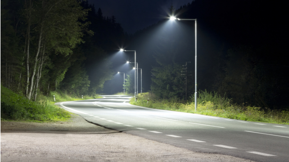 智能燈柱助歐洲每年節(jié)約21億歐元能源開(kāi)支