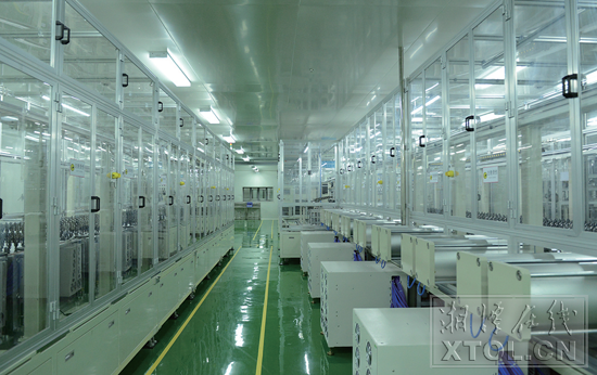 設(shè)備先進(jìn)的桑頓新能源生產(chǎn)車間。