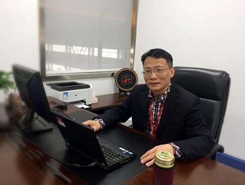 全國(guó)能源風(fēng)標(biāo)委專家王立鵬：《導(dǎo)則》出臺(tái)填補(bǔ)國(guó)內(nèi)低風(fēng)速風(fēng)場(chǎng)建設(shè)指導(dǎo)標(biāo)準(zhǔn)空白