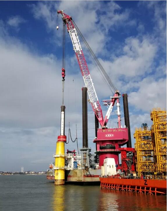 全球首創(chuàng)！振華重工3D技術(shù)攻克海上風電施工難題