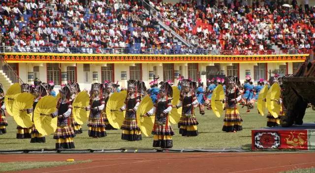 楚雄州慶，跟著小赫茲一起湊熱鬧！