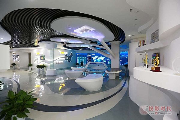 青松LED顯示系統(tǒng)讓智慧城市成為現(xiàn)實