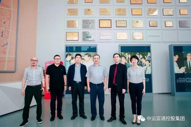 武漢長江新城管委會一行考察上海庚創(chuàng)科技智慧城市實(shí)踐項(xiàng)目