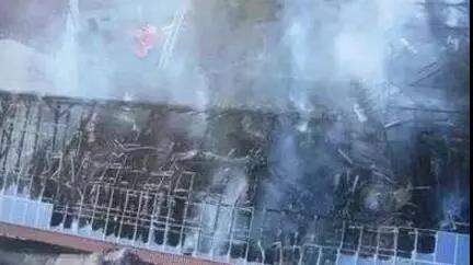 再預(yù)警 屋頂光伏又著火了 這次竟是小學(xué)屋頂！