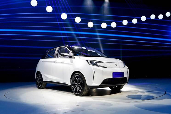 只交付內(nèi)部員工是忽悠？看新造車勢(shì)力誰(shuí)最早摘下“忽悠”的帽子