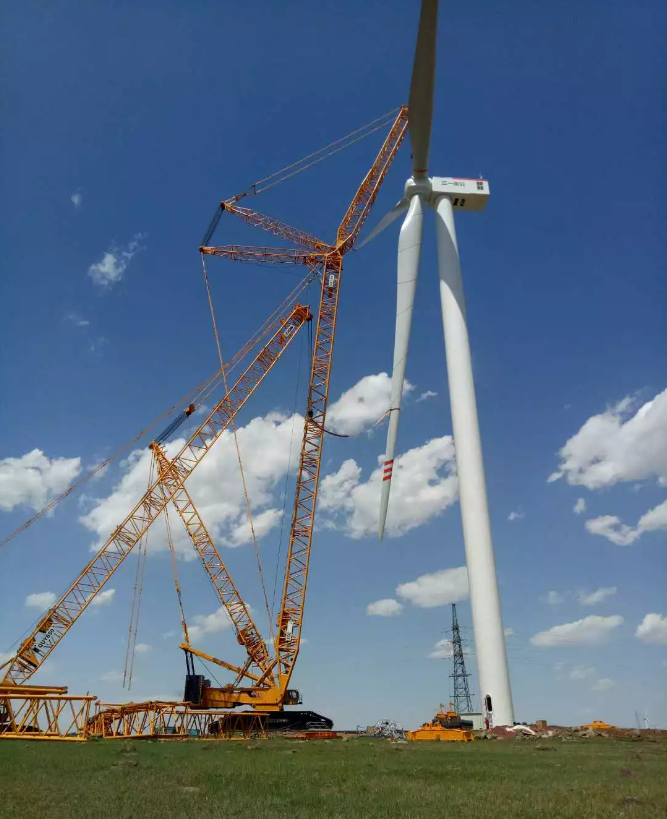 陸上風(fēng)電重器：三一重能第一臺3.4MW風(fēng)電機組順利完成吊裝！