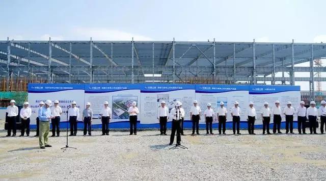 三峽集團(tuán)4個(gè)海上風(fēng)電產(chǎn)業(yè)重點(diǎn)項(xiàng)目同時(shí)開(kāi)工！  海上風(fēng)電觀察  3天前