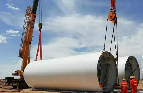 總投資7.8億！杭錦旗100兆瓦風(fēng)電清潔供熱項目首臺風(fēng)機順利吊裝