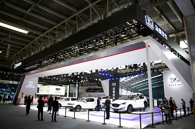 新能源車一片向好，傳統(tǒng)車市不斷下行