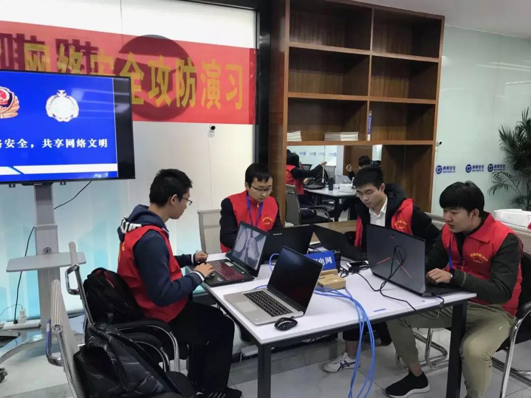 公司代表隊圓滿完成云南省公安機關(guān)“護網(wǎng)2018”網(wǎng)絡(luò)安全攻防演習